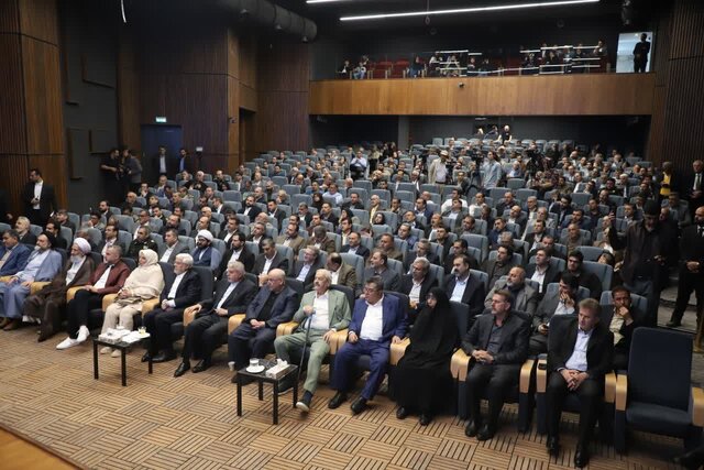 برای توسعه مازندران چک سفید امضا میدهیم