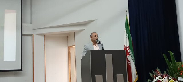 حق التدریس معلمان بهروز پرداخت میشود