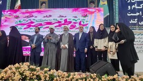 همایش ۲۰۰۰ نفری دختران آملی، طلایه‌داران نسل فاطمی برگزار شد