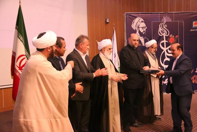 تجلیل از معلم، تکریم مقام علم آموزی است