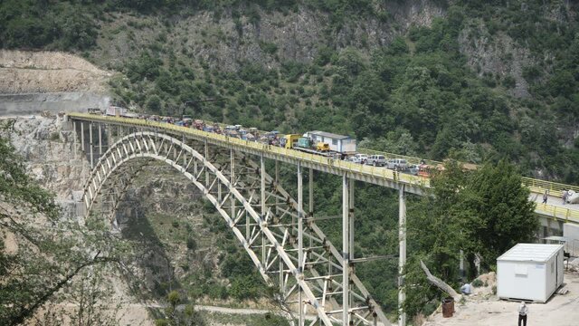 مقاومت سازه پل زیرقوسی سد گلورد تایید شد