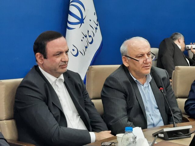 پسکرانه مناطق آزاد باید محل تولید صادرات‌گرا باشد