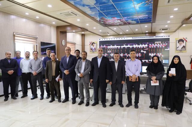 بازدید مشاور معاون رئیس جمهور از پیشرفتهترین مرکز کنترل و پایش شبکه فوق توزیع برق کشور