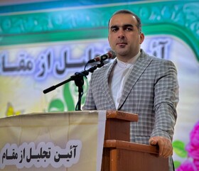 معلمان به دانش و فناوری روز مسلط باشند