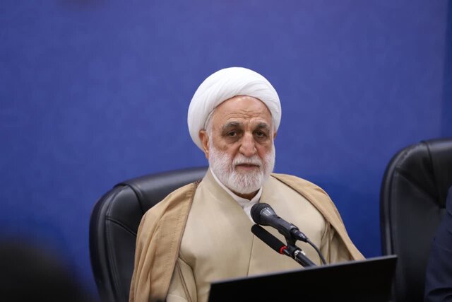هر نهادی که نسبت بیشتری با انقلاب دارد باید بیشتر صیانت شود