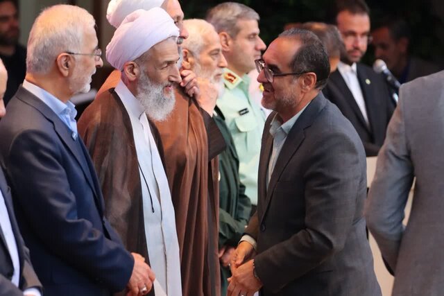 چاپ ۴۰۰ کتاب در راستای ترویج فرهنگ ایثار و شهادت