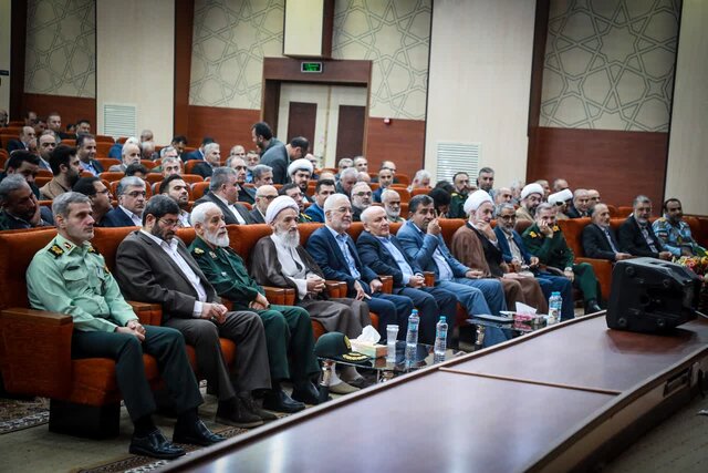 چاپ ۴۰۰ کتاب در راستای ترویج فرهنگ ایثار و شهادت