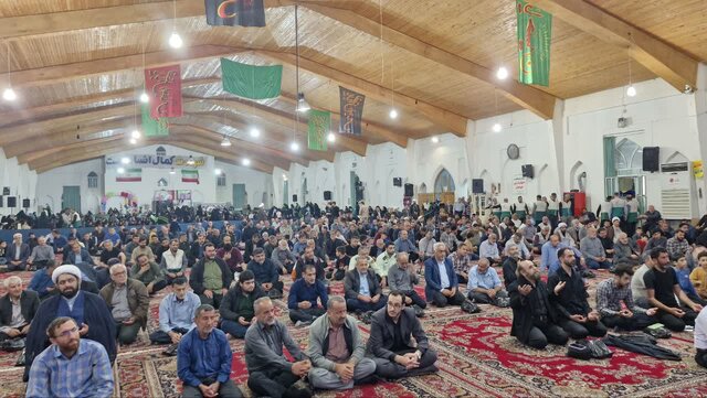 شهید رئیسی، خادم مردم و شاگرد مکتب امام خمینی(ره) بود