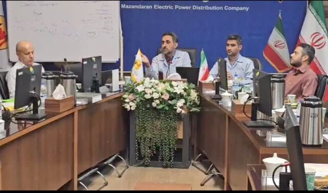 معلمان بهترین سفیران مدیریت مصرف برق هستند