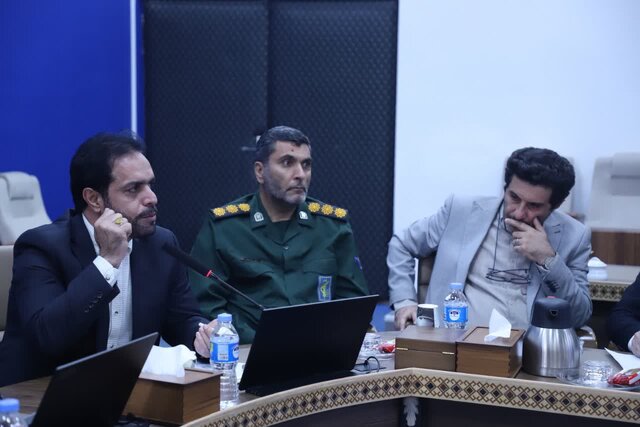 ورزش از مسیر حرفهای خود فاصله گرفته است