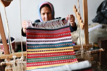 «گلیج‌ بافی»، صنعتی برخاسته از دل هیرکانی