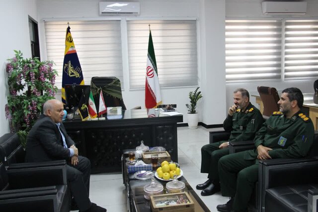 نشست صمیمانه برای ماموریتی بزرگ؛ کنگره شهدا در مدار همافزایی استان