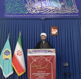 باید با اقتدا به امام علی(ع)، روحیه‌ جهادی و عدالت‌خواهی را در خود تقویت کنیم
