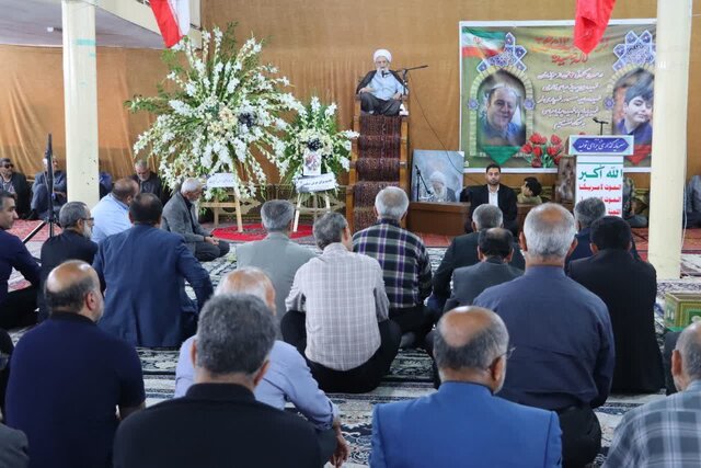 زیر بار ظلم و زور نخواهیم رفت / پیروزی از آن ایران است