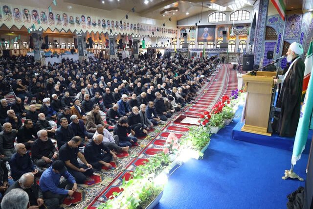 قیام عاشورا، الگوی مقاومت برای مسلمین جهان است