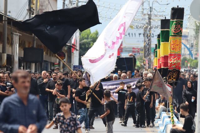 محمودآباد غرق در ماتم عاشورای حسینی