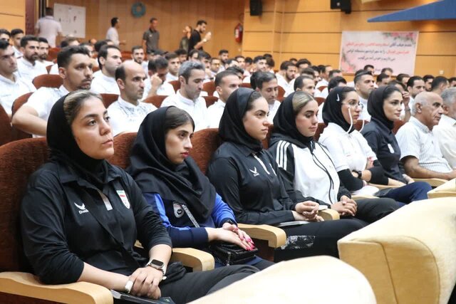 داوران فوتبال مازندران در دوره دانشافزایی پیشفصل مسابقات لیگ شرکت کردند