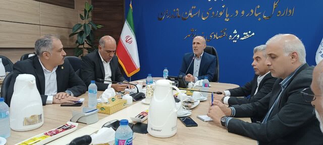 آغاز فعالیت یک فروند کشتی مسافربری در بندر نوشهر