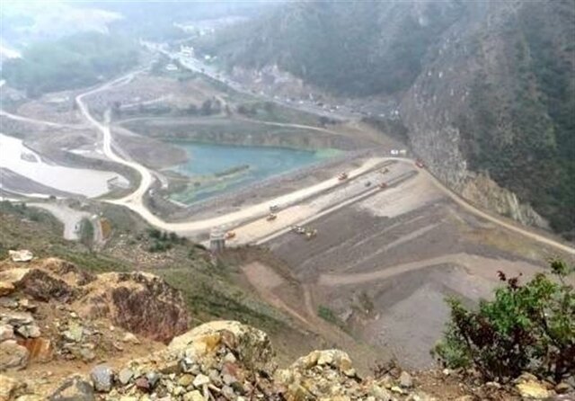 «ازارسی»، عطش در کنار سد