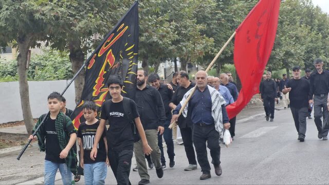 پیادهروی جاماندگان اربعین حسینی از رویان تا نور برگزار شد