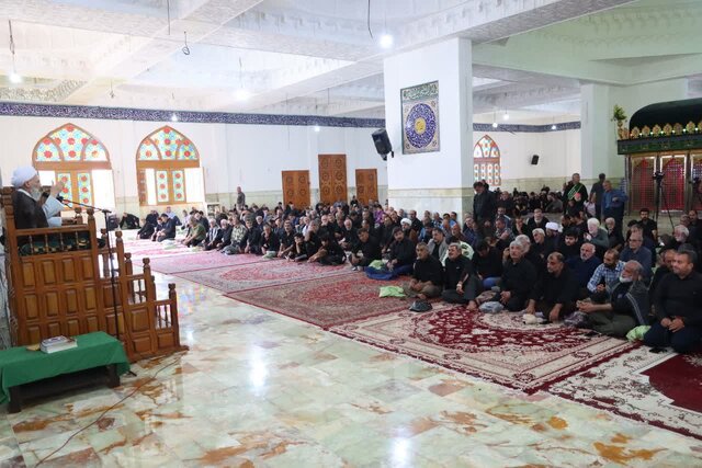 عزت امروز ایران نتیجه الگوبرداری از حماسه حسینی است