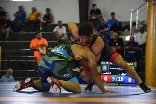 تیم ناوان هیئت کشتی آمل قهرمان لیگ دسته یک کشتی آزاد باشگاه های کشور شد