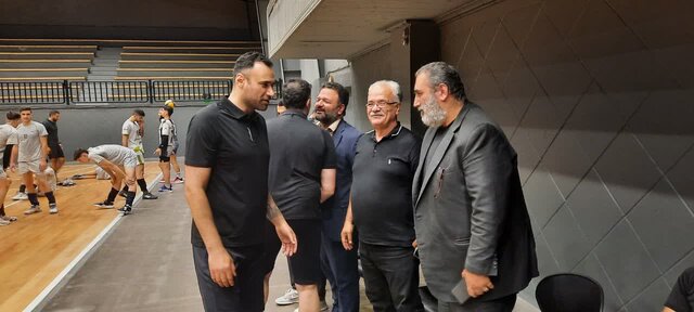 رونمایی از سرمربی تیم ملی والیبال نوجوانان ایران در تمرینات تیم دسته اولی گلفام آمل