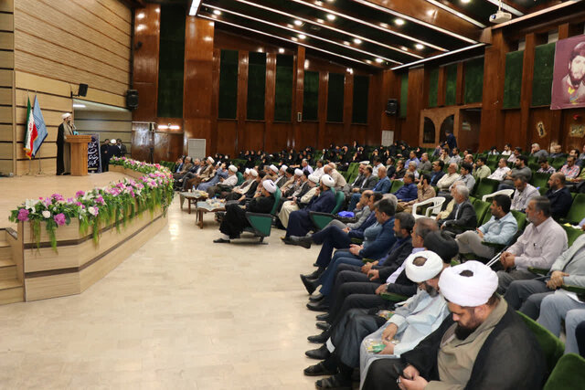 جهت دهی دانش و دانشمندان مهمترین ماموریت دانشگاهها است