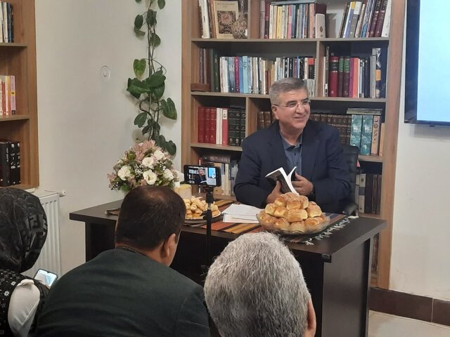 کتاب «مازندران و نوگرایی آموزشی در عصر قاجار» در ساری رونمایی شد