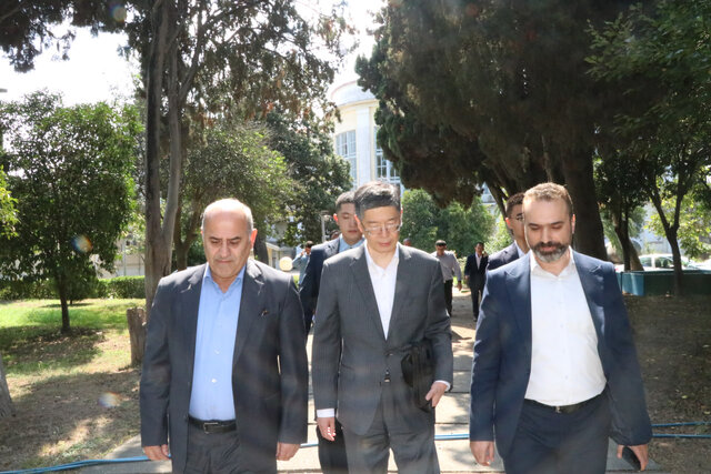 دانشگاه مازندران نقش مهمی در تقویت آشنایی متقابل ایران و چین ایفا کرده است