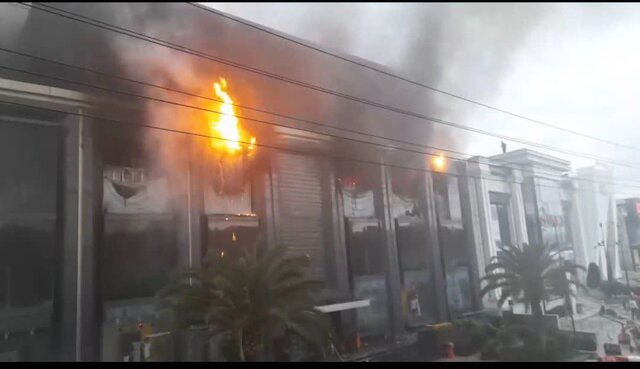 آتش سوزی فروشگاه «ایران کتان» چالوس مهار شد