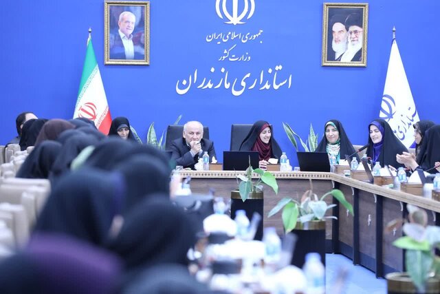  در انتصابات شایسته‌سالاری بانوان و عدالت محوری در تصمیم‌گیری‌ها حاکم است/ کاهش یک ساعت کاری بانوان شاغل