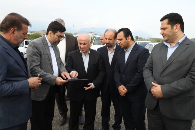 بازدید میدانی استاندار از پروژه‌های عمرانی غرب مازندران