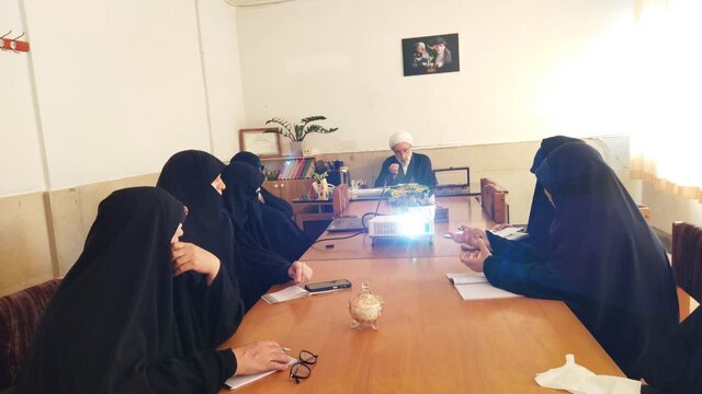 توان علمی زنان، کلید توسعه مرجعیت در فقه شیعه است