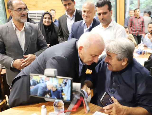 جانبازان ستون‌های استوار عزت و استقلال ایران هستند