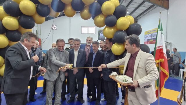 خانه کشتی در  روستای کاسگرمحله شهرستان نور بمناسبت هفته تربیت بدنی افتتاح شد