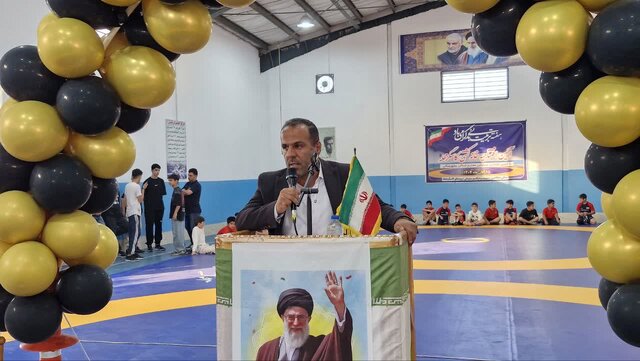 خانه کشتی در  روستای کاسگرمحله شهرستان نور بمناسبت هفته تربیت بدنی افتتاح شد