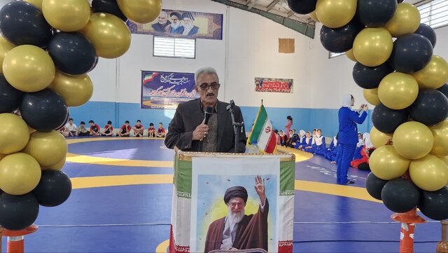 خانه کشتی در  روستای کاسگرمحله شهرستان نور بمناسبت هفته تربیت بدنی افتتاح شد