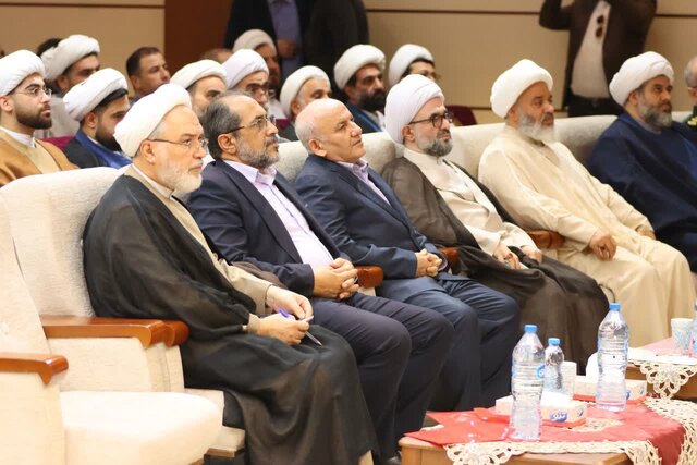 دستگاه قضا به مسئله بانکهای خصوصی ورود کند