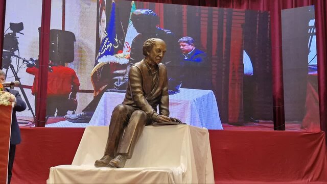 مدیرکل فرهنگ و ارشاد اسلامی مازندران: نیما یوشیج یک «قهرمان ملی» است