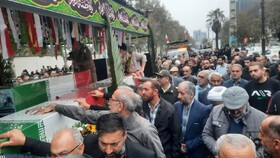 استقبال مردم آمل از پیکر ۱۰ شهید گمنام