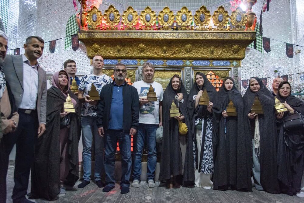 بازدید مدیران گردشگری روسیه، ترکمنستان و اینفلوئنسرهای قزاقستان از جاذبه‌های شاخص مازندران