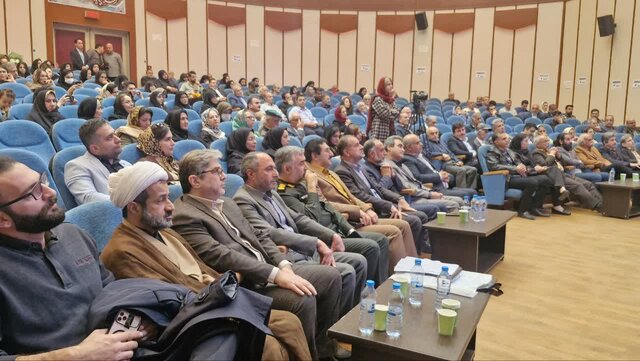 رونمایی از ۱۱۴ عنوان کتاب در شهرستان نور