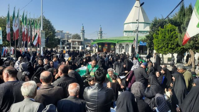 «شیرآش پزان»، آیین کهن زنان آملی برسر سفره بی بی فاطمه(س)