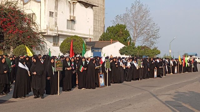 فرمانده دوران دفاع مقدس: مأموریت بسیج پیاده سازی گام دوم انقلاب است