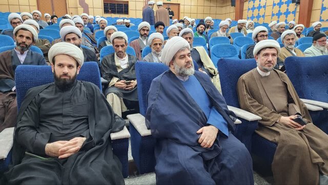 برگزاری دوره تعالی امامان محلات مازندران با تأکید بر نقش مسجد در حکمرانی نرم