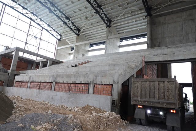 استاندار مازندران پای کار پروژههای نیمهتمام استان