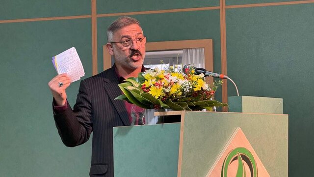 دانشجو باید فاعل توسعه باشد، نه تماشاگر