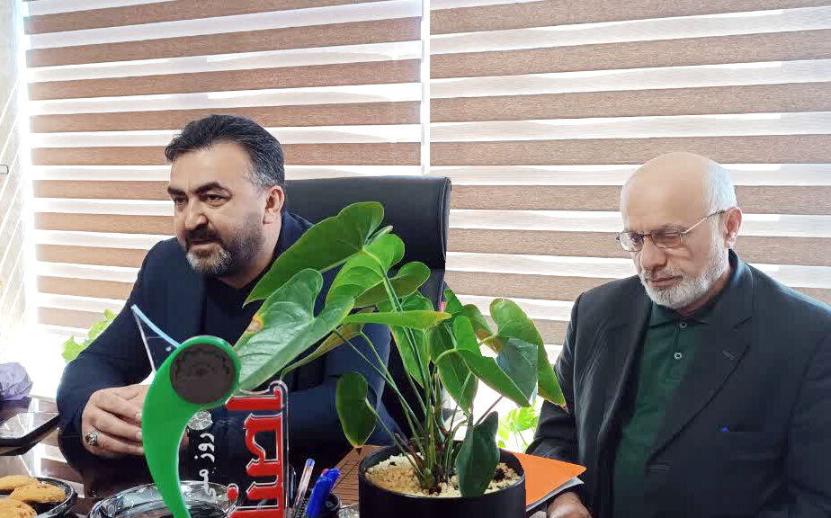 رئیس اتاق اصناف نوشهر: تعدد فروشگاههای زنجیرهای آسیب به کسبوکارهای بومی است