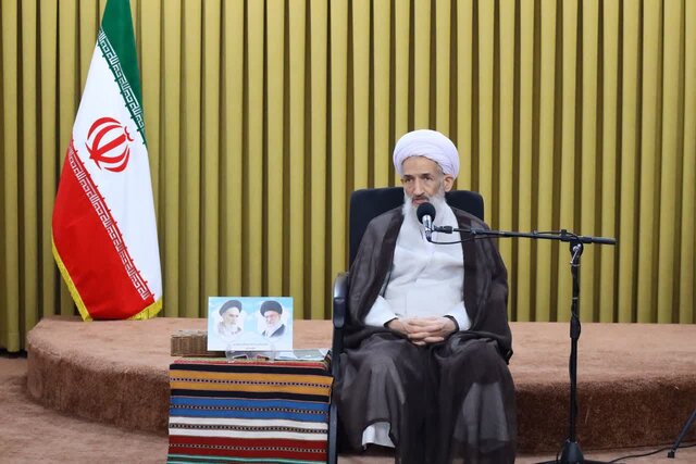 نماینده ولی فقیه در مازندران: معرفی نکردن سرمایه‌های انسانی خیانت و سفاهت است